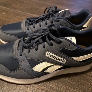 Reebok Men's Navy Sneakers
